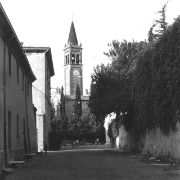 256 - Campanile Chiesa San Rocco scorcio Via Olmo