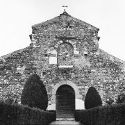 299 - Pieve di Sant'Andrea Sommacampagna con due cipressi ai lati