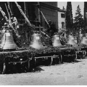 63 - Le nuove campane da installare sul campanile (primavera 1931)
