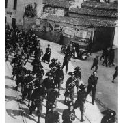 183 - La fanfara del Partito Nazionalfascista in una sfilata del regime lungo Regaste S. Zeno a Verona negli anni '30
