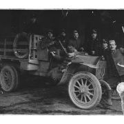 73 bis - Il motorista Alfredo Beltrame su autocarro durante la guerra del 1915-1918. Foto speculare alla foto nr. 73